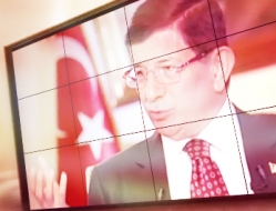 Davutoğlu'ndan Arınç açıklaması!