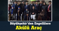 Engellilere akülü araba!