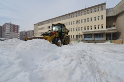 Yakutiye Okul Bahçelerini Temizledi