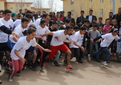 Karayazı spor şenlikleri devam ediyor