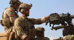 ABD askerlerinin üniformasındaki 'YPG' detayı