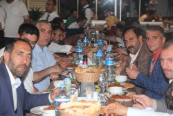 Sağlık çalışanları iftarda buluştu!