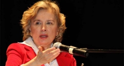 Nazlı Ilıcak kaçmış