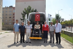 Erzurum'a özel engelli minibüsü