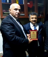 Milletvekili Ilıcalı'yı duygulandıran plaket