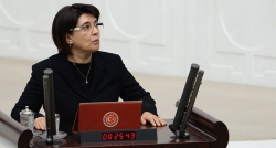 Milletvekili Leyla Zana gözaltına alındı