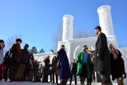 Erzurum Kar Sokakta Tiyatro!