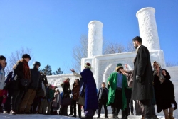 Erzurum Kar Sokakta Tiyatro!