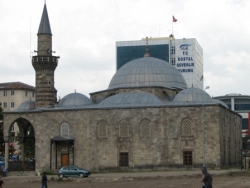 Erzurum'da 212 cami var!