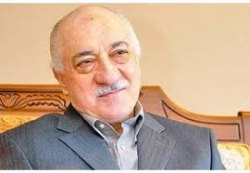 Gülen neden kendini riske atıyor?