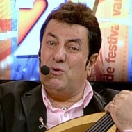 Sabah gözyaşlarını tutamadı