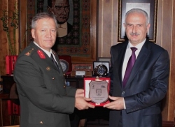 Koçak'a asker ziyareti!