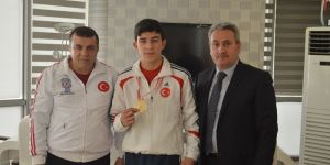 Korkmaz’dan, Gençlik Hizmetleri ve Spor İl Müdürlüğü’ne ziyaret