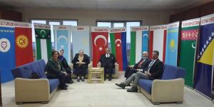Timsal Karabekir’den Güneş Vakfı’na tarihi ziyaret