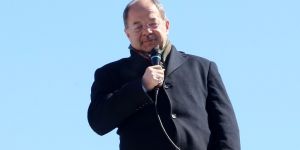 Akdağ: Kimse 15 Temmuz'u aklamaya çalışmasın