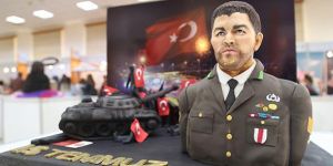 Şehidi pasta yaptılar