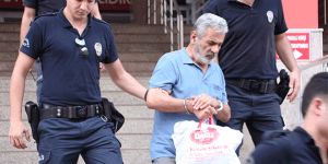 Gülen'in amcasının oğlu soyadını değiştirmek istemiş