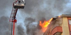 Erzurum'da korkutan yangın