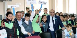 Başkan Orhan'dan Otizmlilere ilgi
