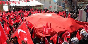 Hakkari, terör örgütü PKK’yı lanetledi