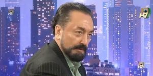 Adnan Oktar neden 'Evet' dediğini kediciklerine anlattı