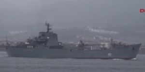 Rus savaş gemisi Akdeniz'e iniyor