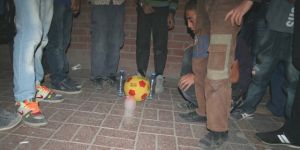 Erzurum'da Pet şişelerle kumar oynattı