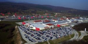 FETÖ firarilerinin AVM'sini alan iş adamının hisselerine el kondu