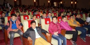 Minik yürekler ilk kez tiyatro ile buluştu