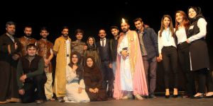 Diriliş Muştusu, Erzurum’da sahnelendi