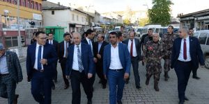 Vali Azizoğlu, Tekman ilçesini ziyaret etti