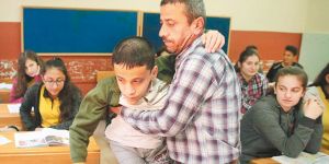 Evladına el-ayak olan babanın TEOG gururu