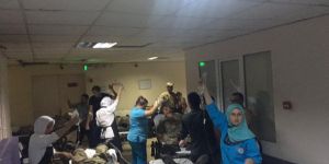 Çok sayıda asker hastaneye kaldırıldı