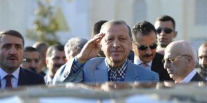 Erdoğan camide kısa süreli rahatsızlık geçirdi, durumu iyi