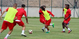 Kayserispor, Erzurum'da teknik ve taktik çalıştı