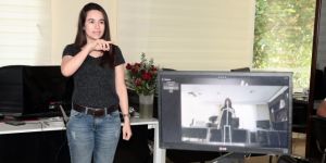 İşaret dilinde sesli devrim