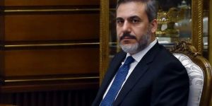 'Biz FETÖ'cüleri iade ettik, Türkiye'den kimleri istediğimizi Hakan Fidan biliyor'