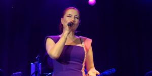 Candan Erçetin'den kötü haber