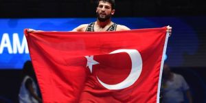 Metehan Başar 'Dünya Şampiyonu' oldu