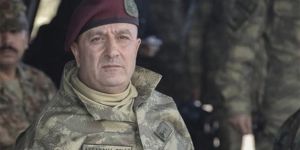 2. Kolordu Komutanı Korgeneral Zekai Aksakallı'nın annesi vefat etti