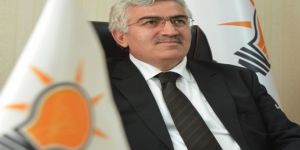 AK Parti Erzurum İl Başkanı Öz’den gençlere bayram mesajı: