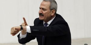 Eski bakan Zafer Çağlayan için kritik adım! ABD'ye gidiyor