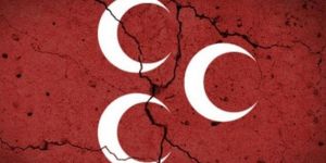 MHP’de bir toplu istifa daha