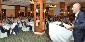 Yücelik: "Hakkını Vermediğim Bir Makamda Oturmam"