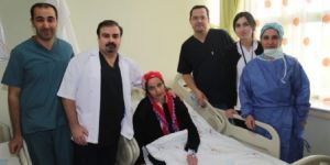 Türkiye'de İlk Kez Hamile Bir Kadının Midesi Ameliyatla Alındı