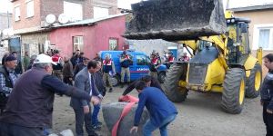 Köylerdeki Tarihi Taşlar Toplanıyor
