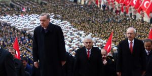 Cumhuriyetimiz 94 yaşında... İlk tören Anıtkabir'de
