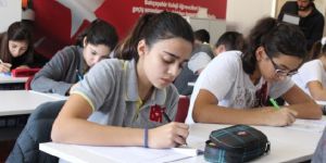 Sınav sistemi değişti, 100 milyon kitap elde kaldı
