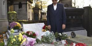 Kalın, Ahmet Kaya'nın mezarını ziyaret etti