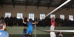 Filenin Şampiyonu Anadolu Lisesi
